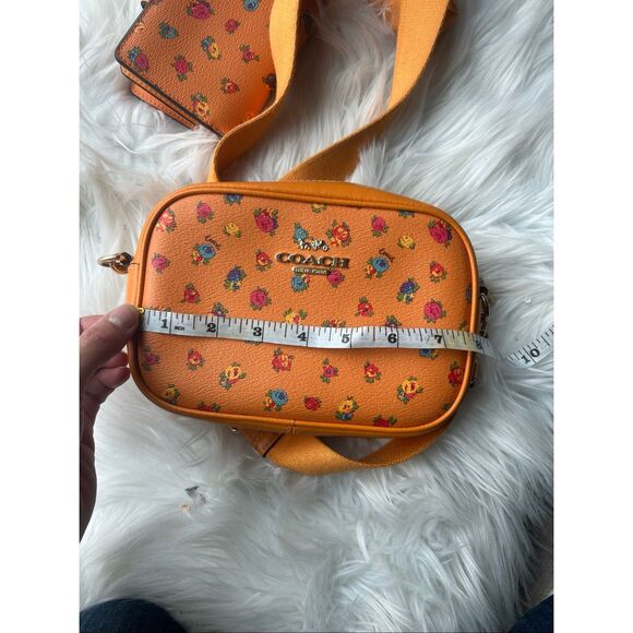 Coach Mini Jamie Camera Bag w Mini Vintage Rose Print IM/Light Orange w wallet - Picture 8 of 11